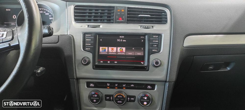 VW Golf Variant 1.6 TDi Sportline - 28