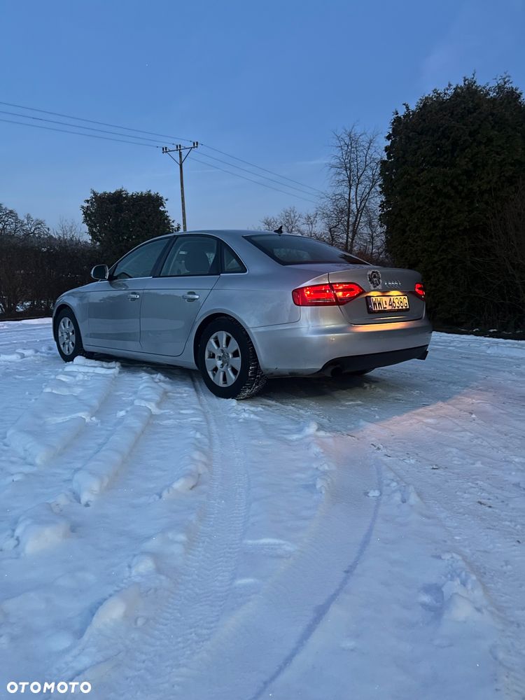 Audi A4 Limousine 3.2 FSI quattro Attraction - 5