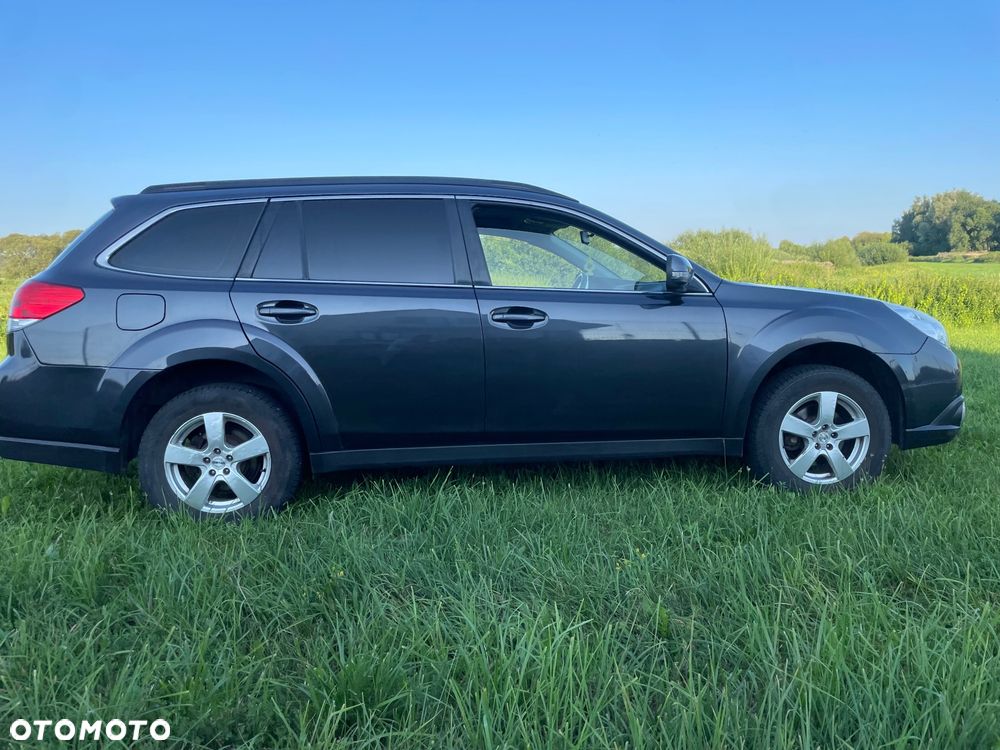 Subaru Outback 2.5i Active - 9