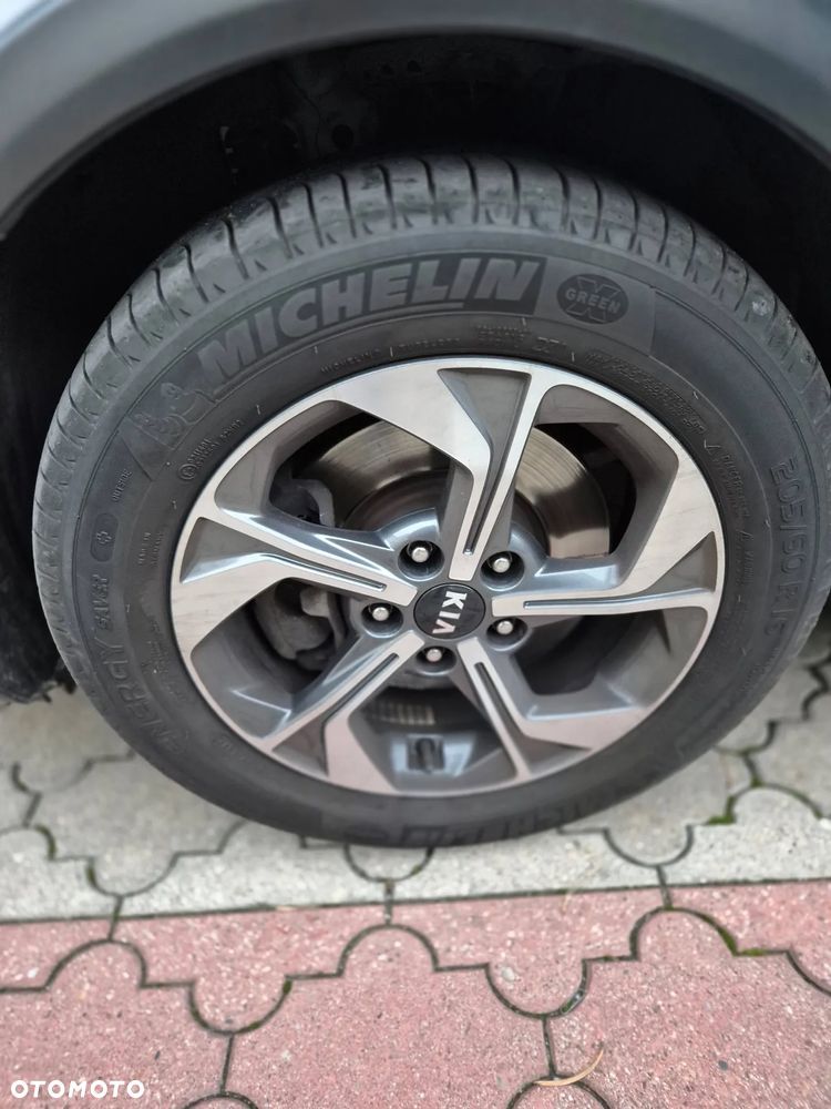 Kia XCeed 1.0 T-GDI L - 17