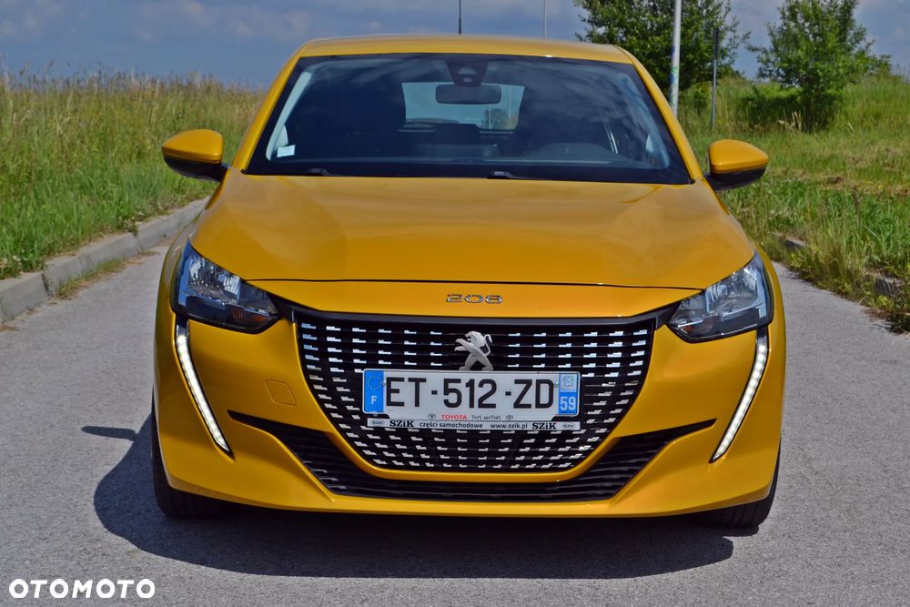 Peugeot 208 - 14