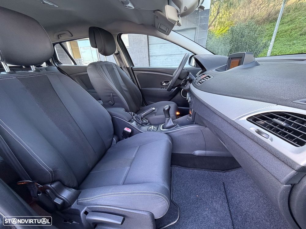 Renault Mégane Sport Tourer 1.5 dCi Dynamique - 8