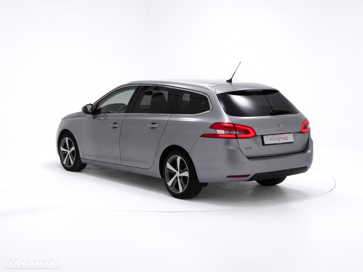 Peugeot 308 SW 1.2 PureTech Allure - 4