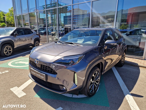 Toyota Yaris 1.5 VVT-i HSD Dynamic