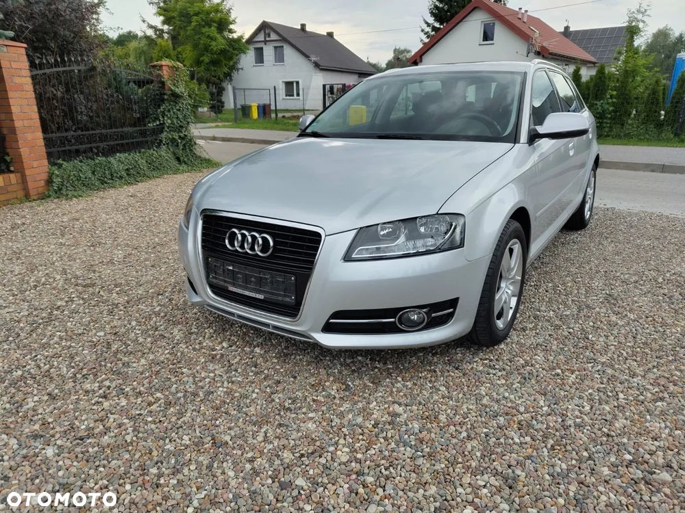 Audi A4 2.0 TDI DPF S line Sportpaket - 4