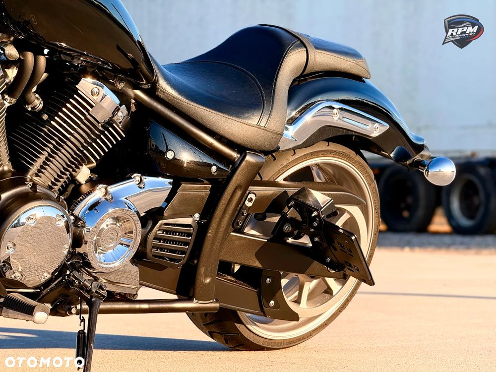 Yamaha XVS - 6