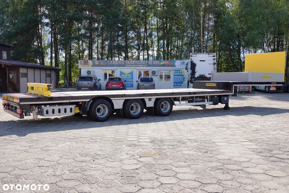 Inny uniwersalna platforma niskopodwoziowa typu JUMBO - 2