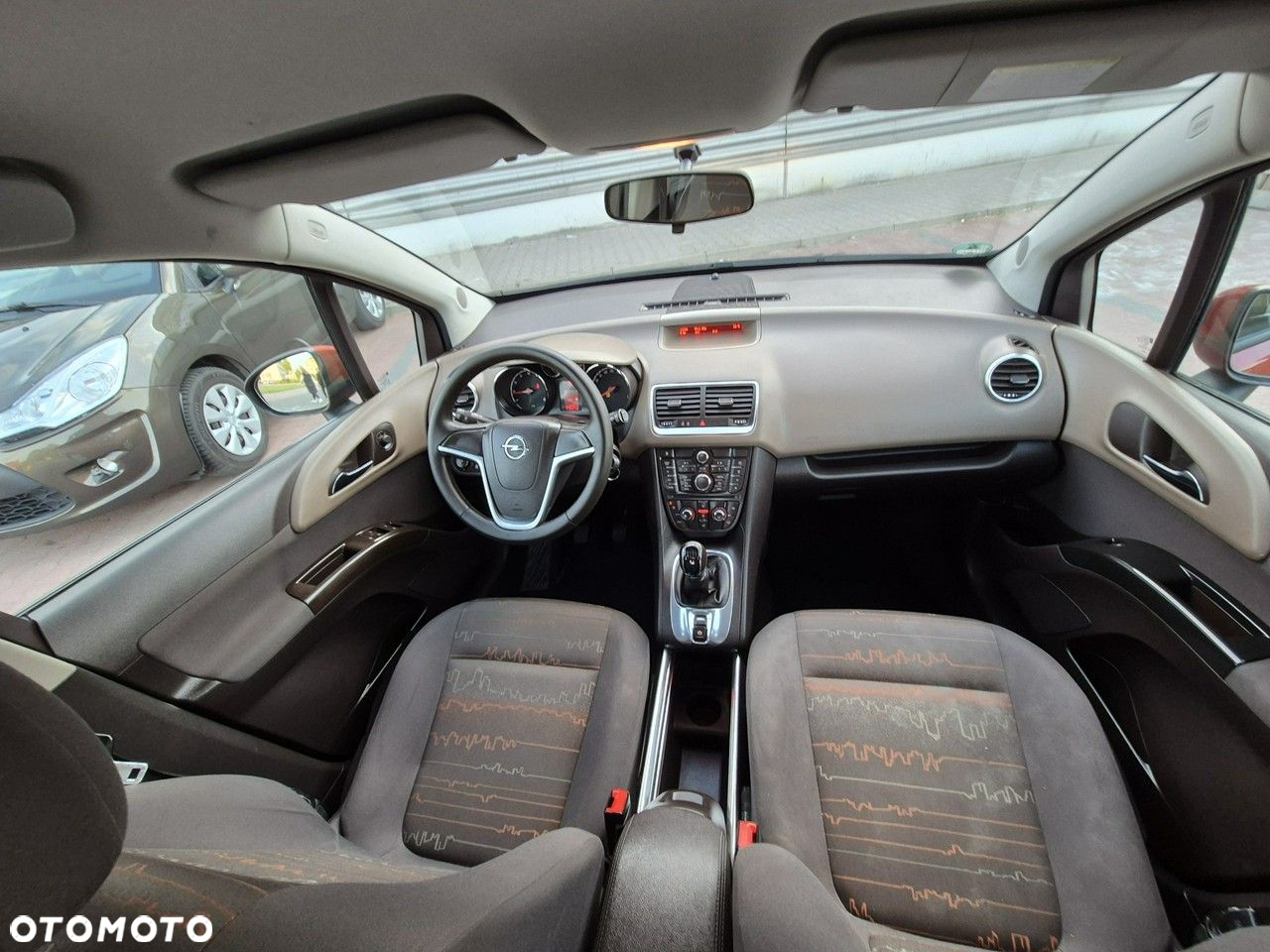 Opel Meriva - 8