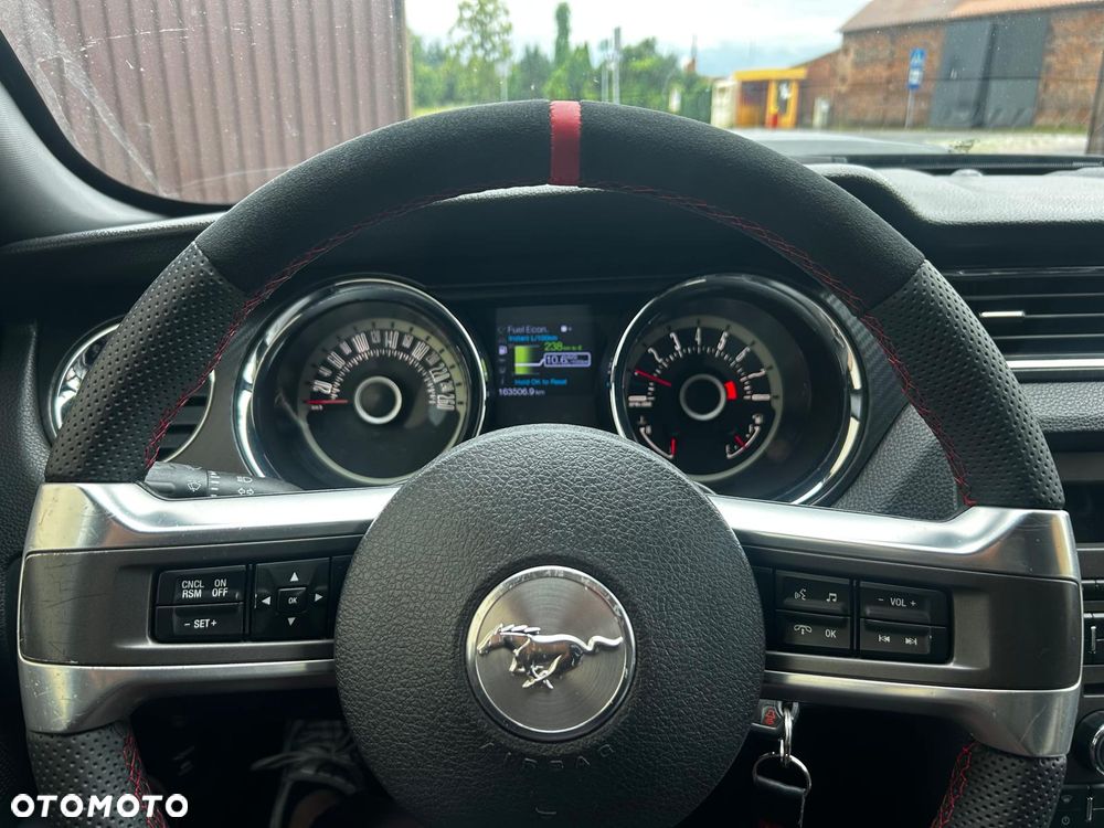 Ford Mustang 5.0 V8 GT Premium - 28