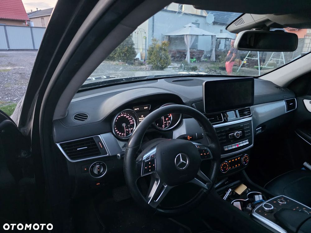 Mercedes-Benz GL - 4
