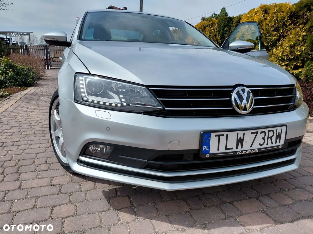 Volkswagen Jetta 2.0 TDI DPF BMT Comfortline - 2