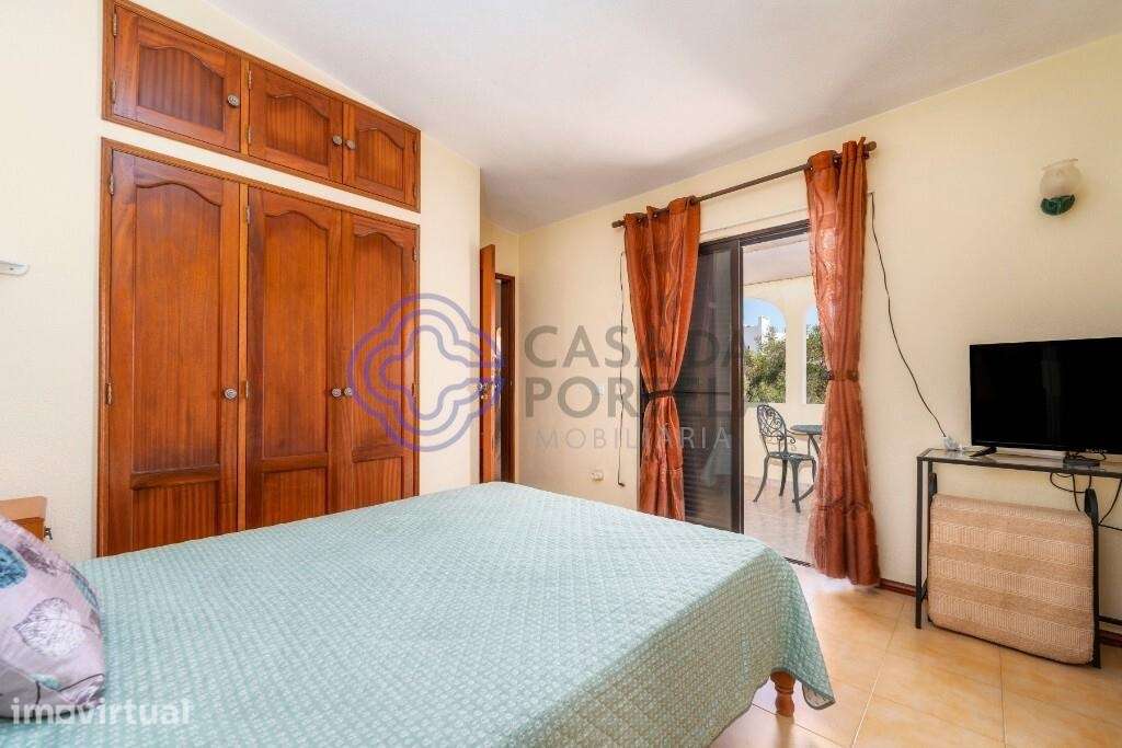 Magnífica Moradia T3 com Vista Mar e Localização Estratégica – Loulé - Grande imagem: 5/60