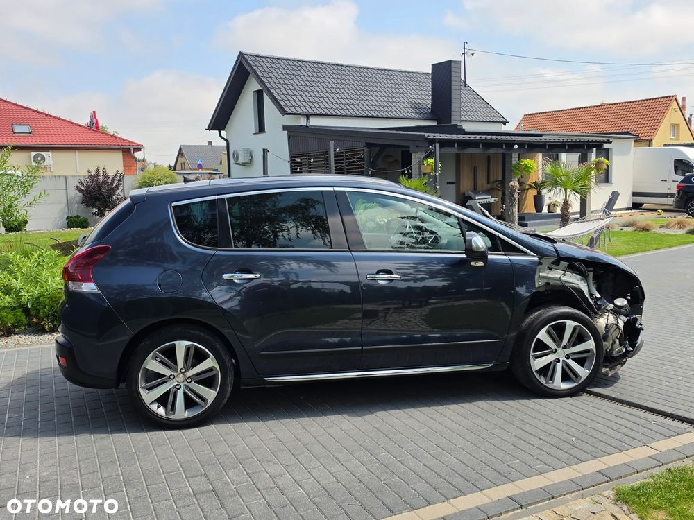 Peugeot 3008 2.0 HDi Allure - 6