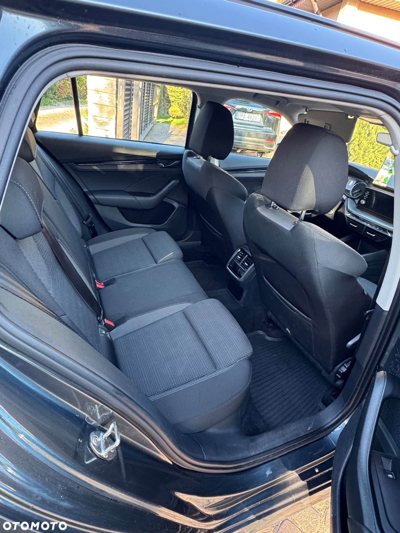 Skoda Octavia 2.0 TDI Ambition DSG - 20