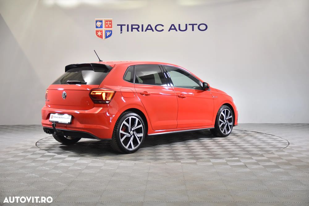 Volkswagen Polo 2.0 TSI DSG GTI - 5
