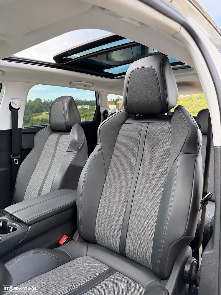 Peugeot 5008 1.5 BlueHDi Allure EAT8 - 6