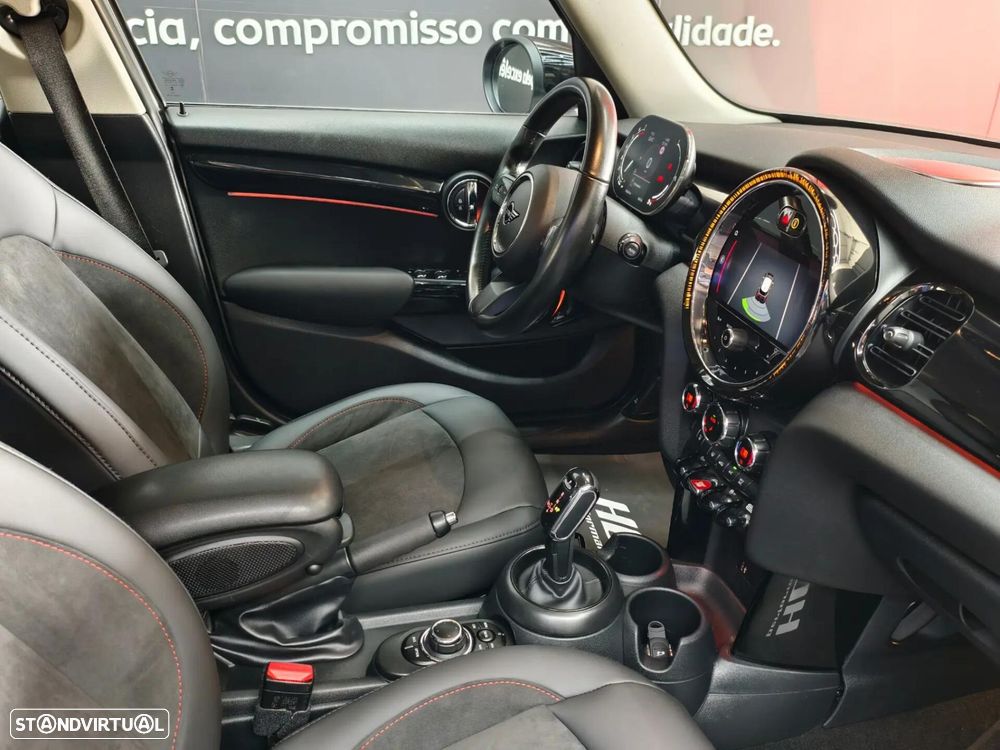 MINI 5 Portas Cooper Camden Edition Auto - 7