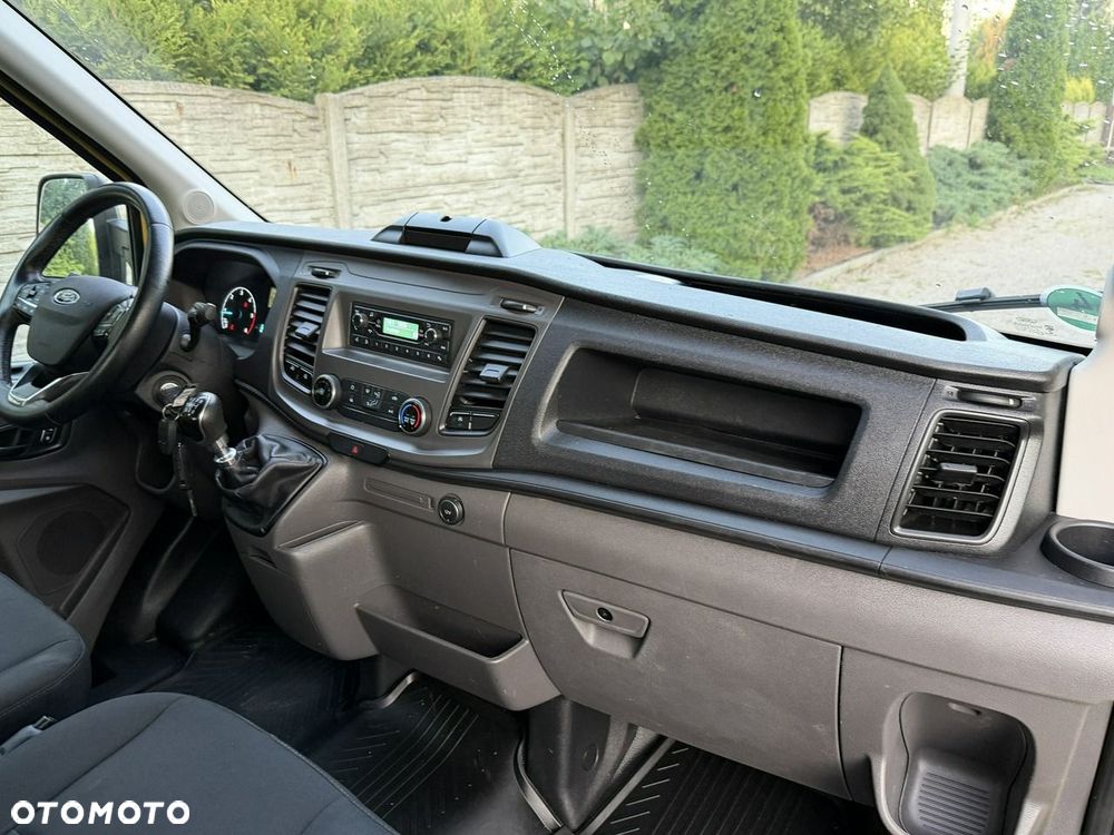 Ford Transit - 29
