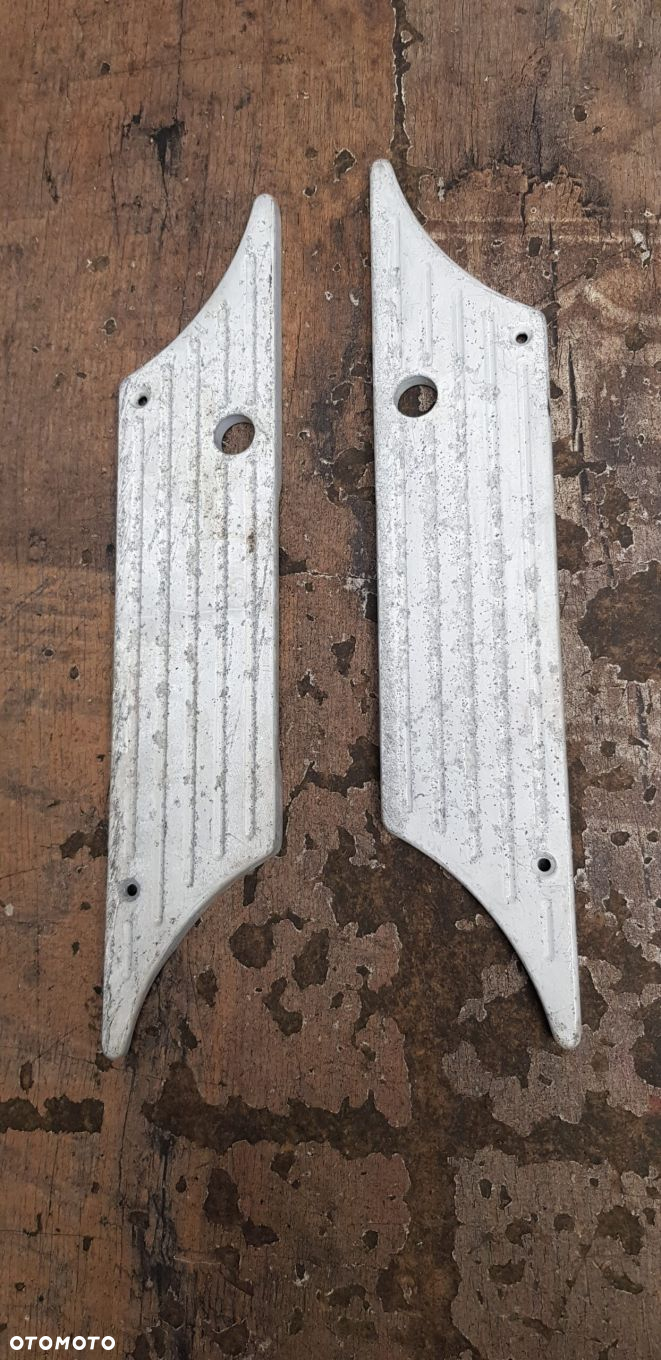 Osłona zamka kufra nakładka para Harley Touring - 4