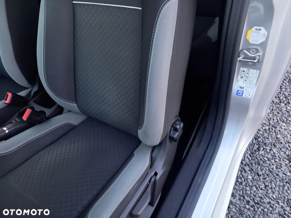 Ford Fiesta 1.0 Ambiente - 26