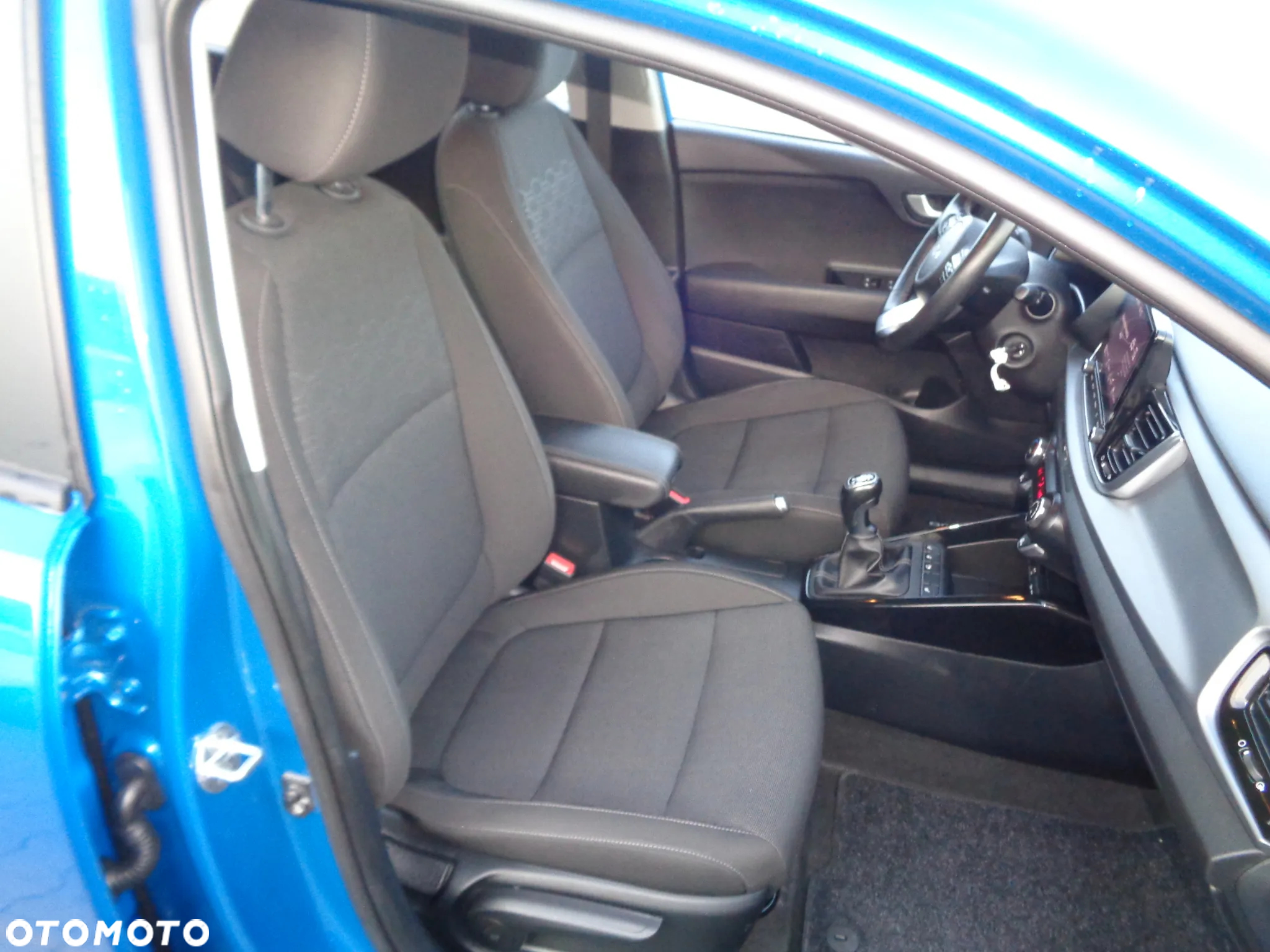 Kia Rio 1.0 T-GDI L Business Line - 16