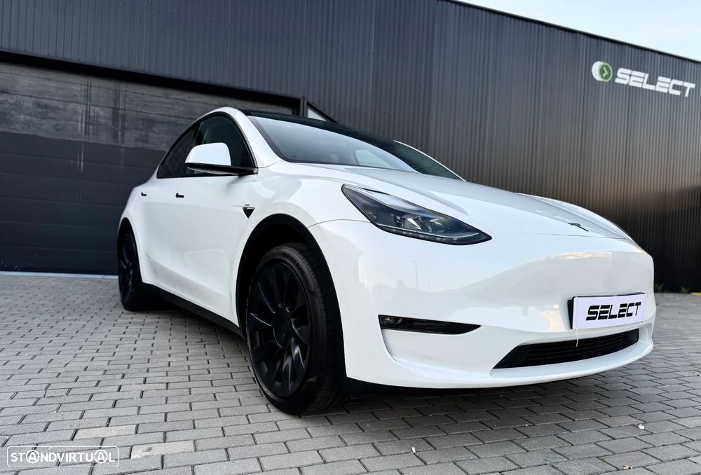 Tesla Model Y Long Range Dual Motor AWD - 7