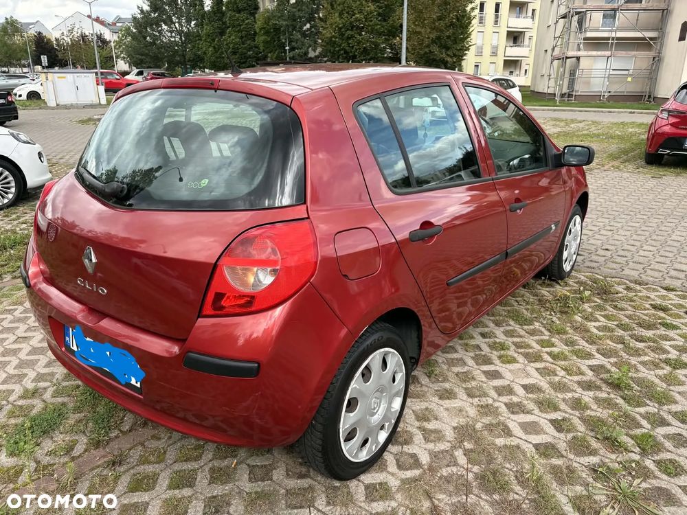 Renault Clio 1.2 16V Dynamique - 4