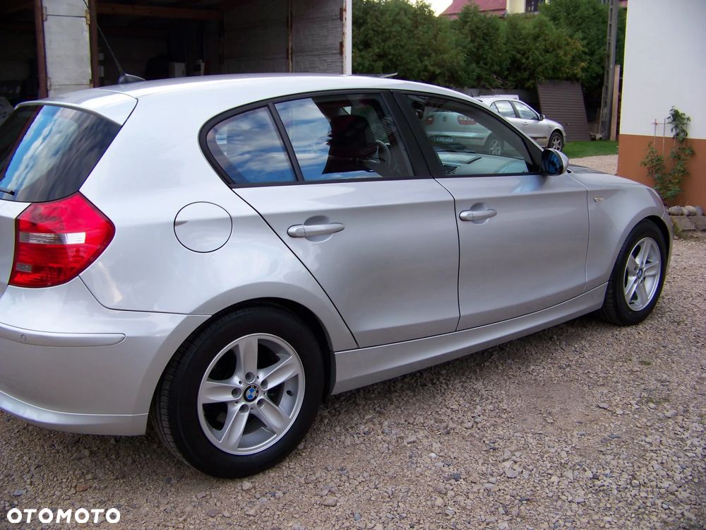 BMW Seria 1 118i - 7