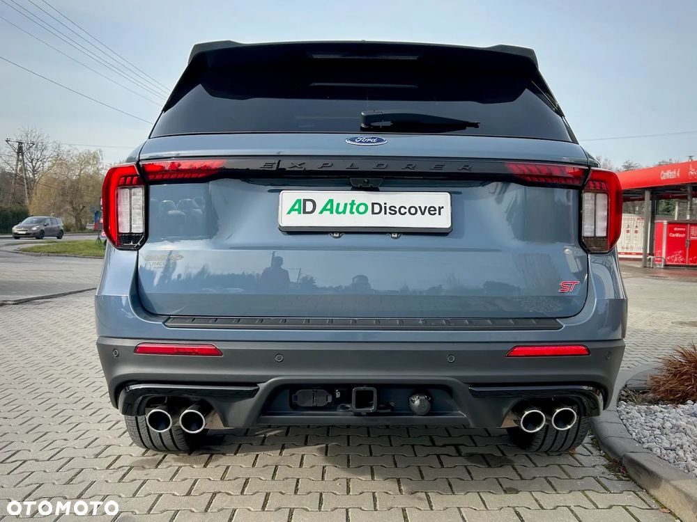 Ford Explorer - 10