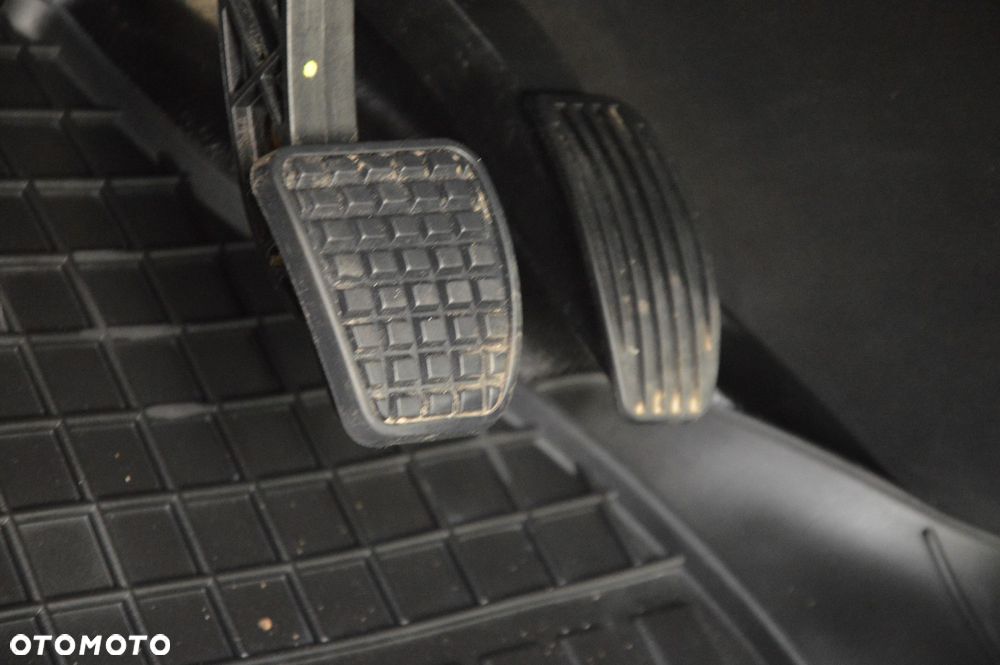 Iveco DAILY 35s140 - 21