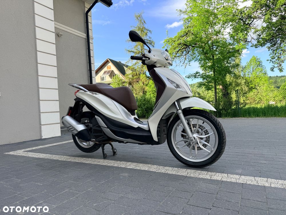 Piaggio Medley - 5