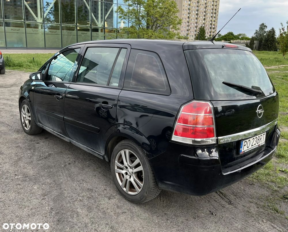 Opel Zafira 1.9 CDTI - 2