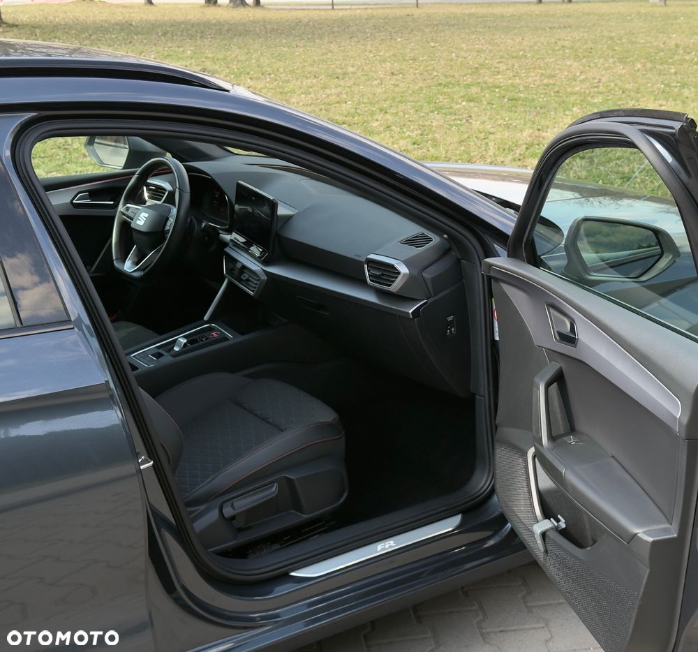 Seat Leon 1.5 eTSI OPF DSG FR Black Edition - 24