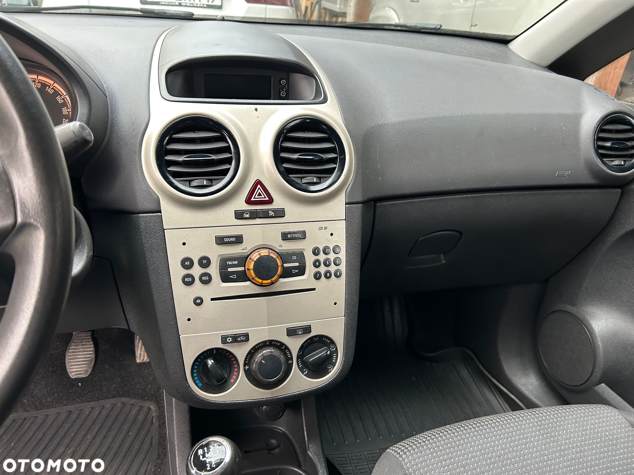 Opel Corsa 1.3 CDTI - 6