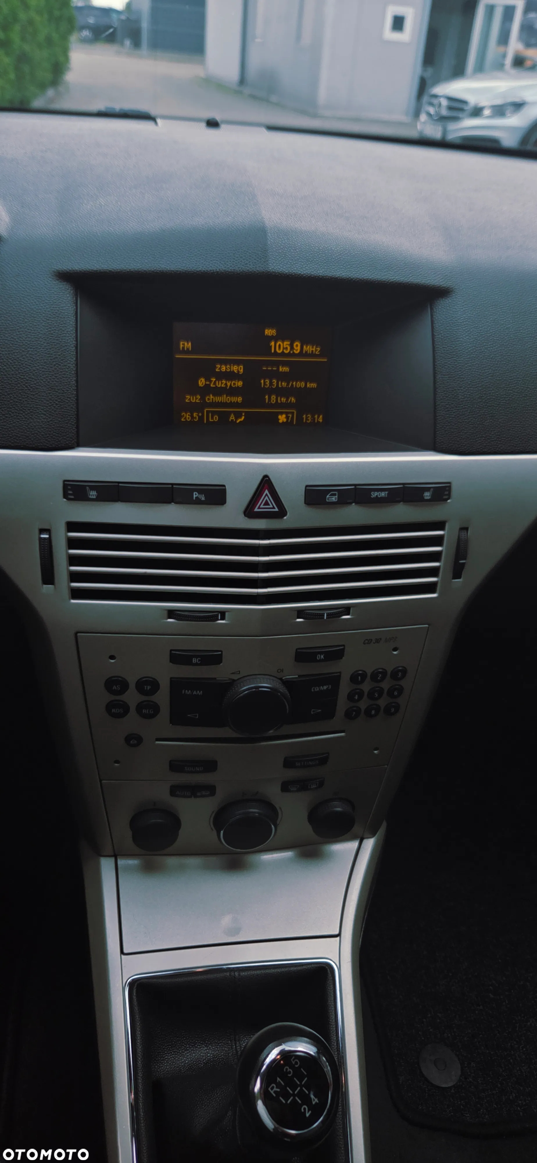 Opel Astra GTC 1.8 Cosmo - 28