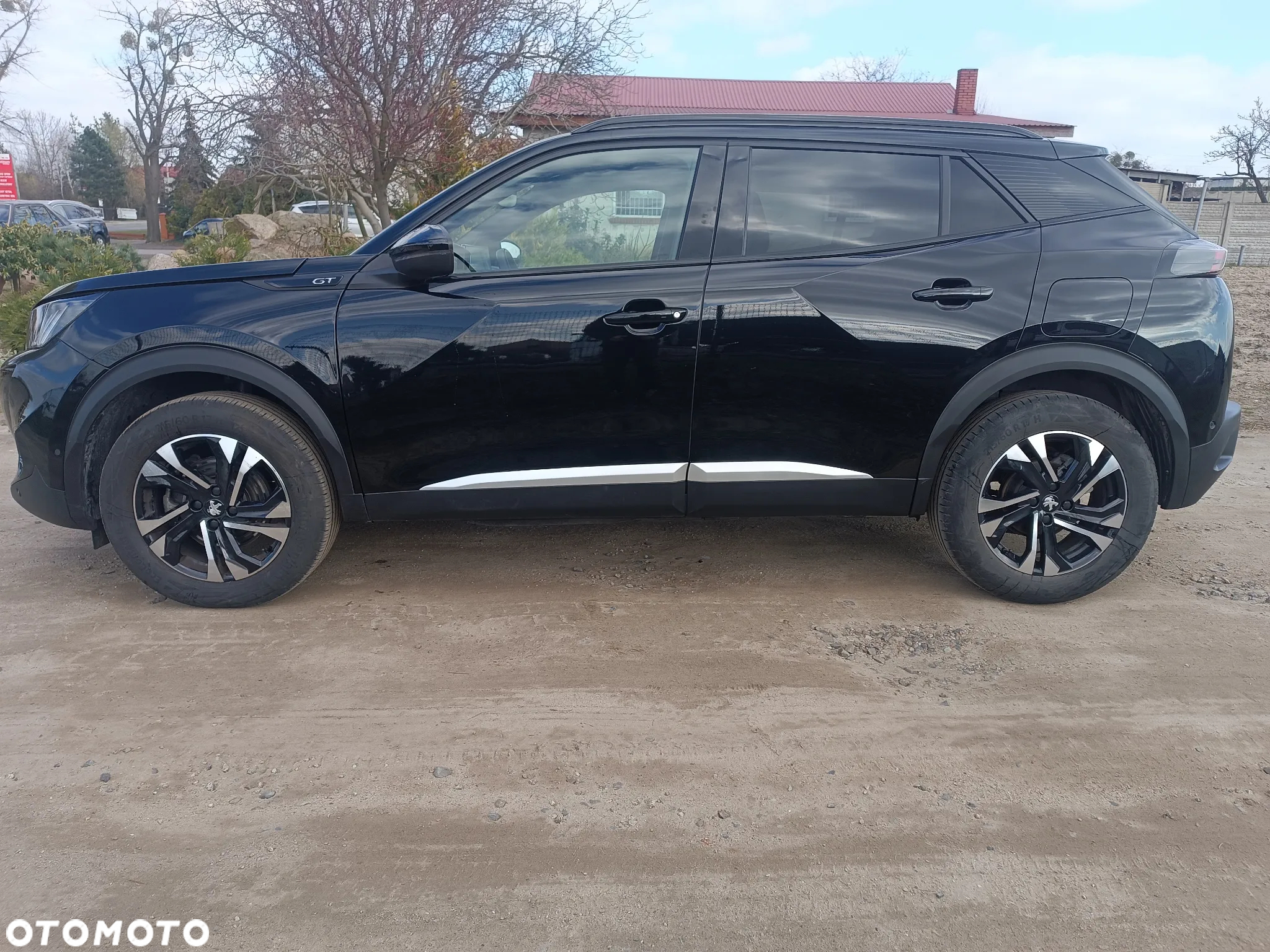 Peugeot 2008 - 25