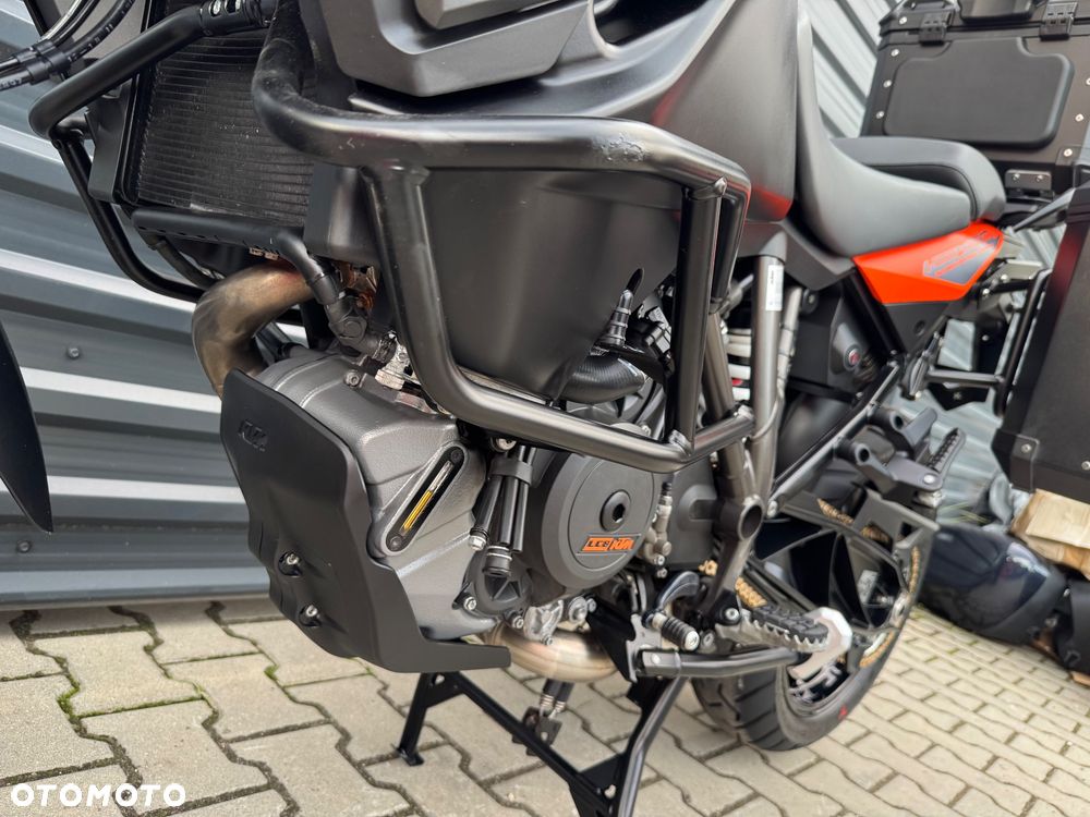KTM Adventure - 17