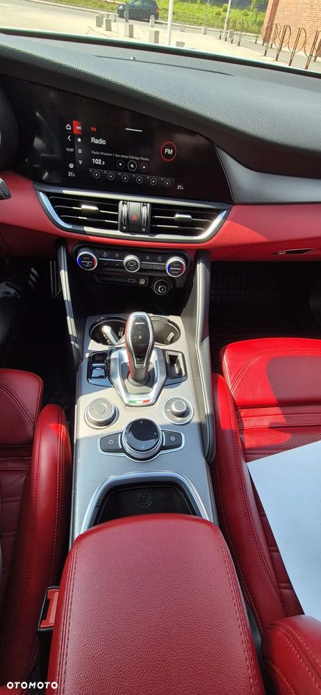 Alfa Romeo Giulia 2.0 Turbo TI Q4 - 15