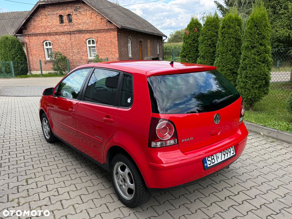 Volkswagen Polo - 8