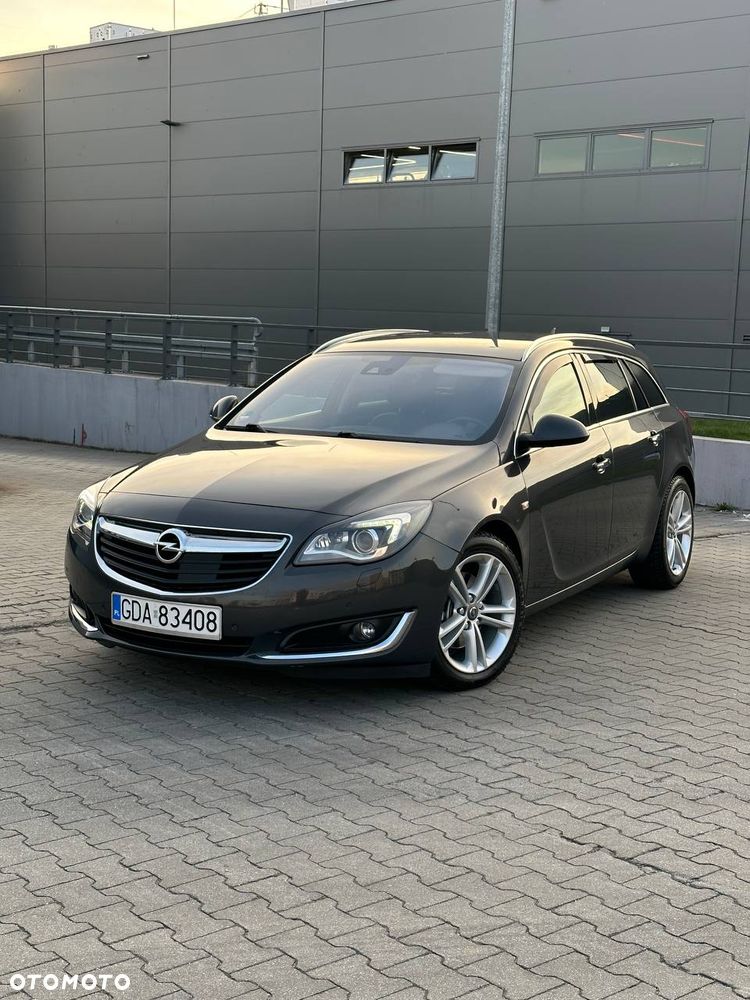 Opel Insignia - 1