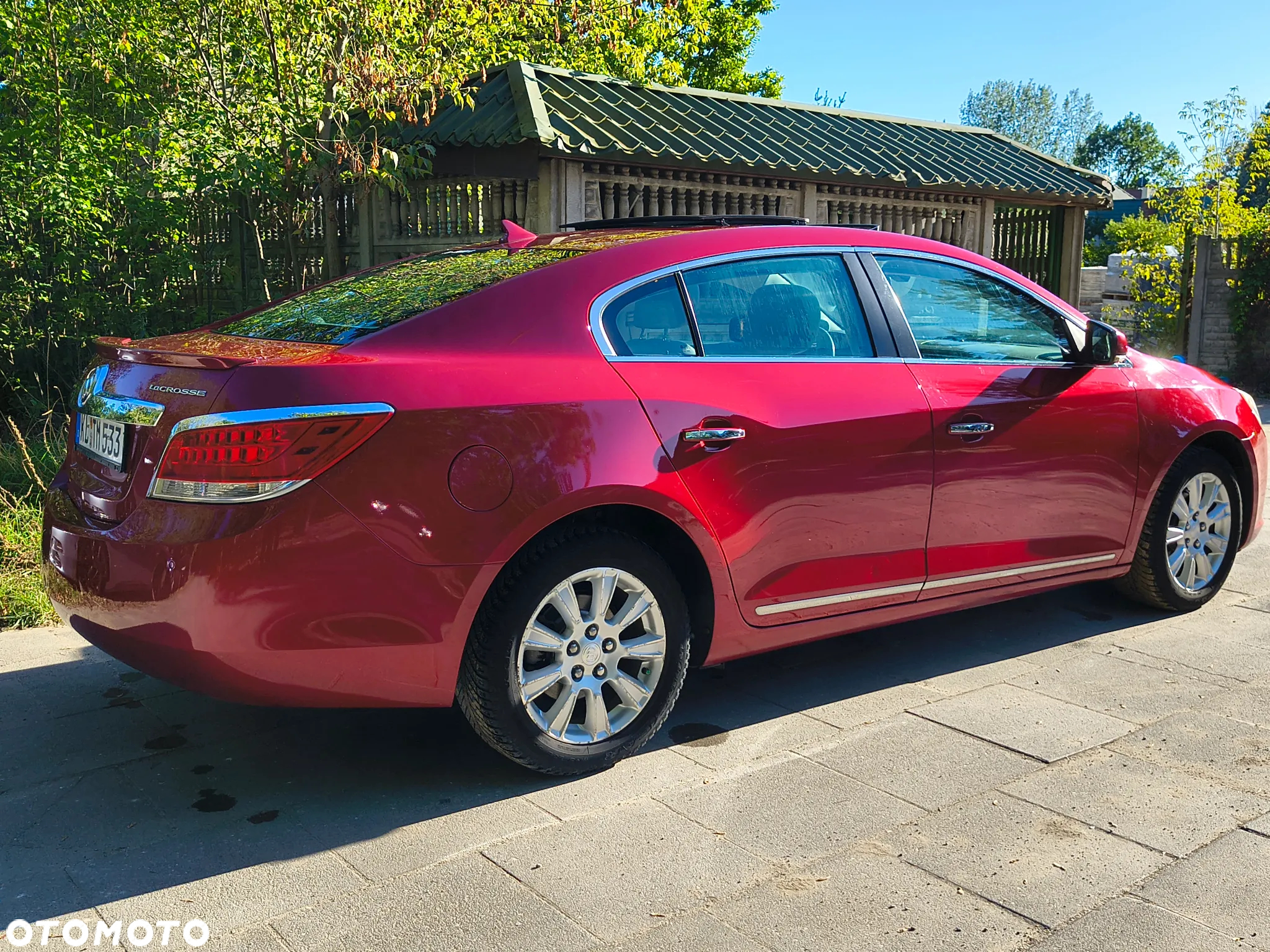 Buick Lacrosse - 4
