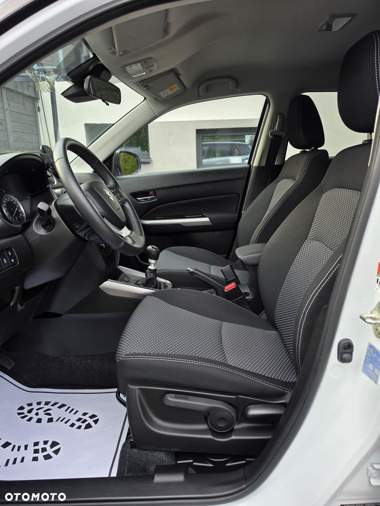 Suzuki Vitara 1.4 Boosterjet SHVS Premium 2WD - 21
