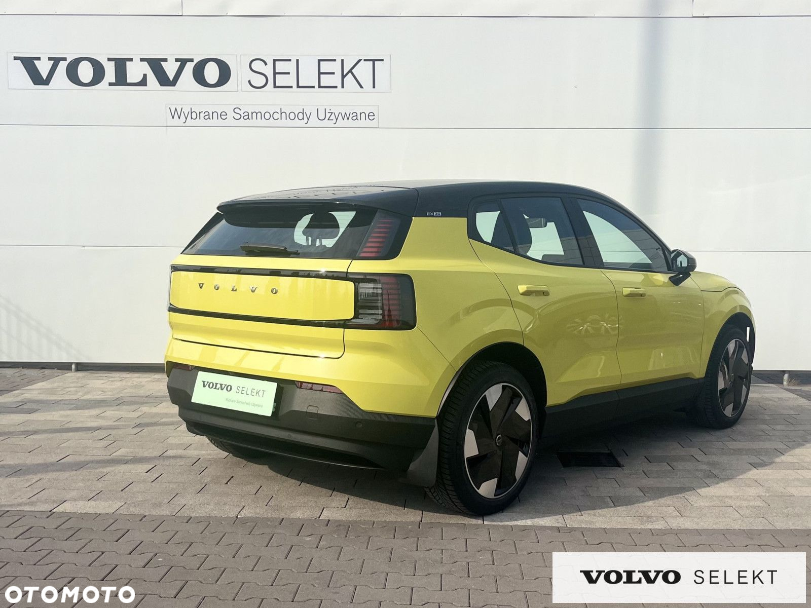 Volvo EX30 - 4