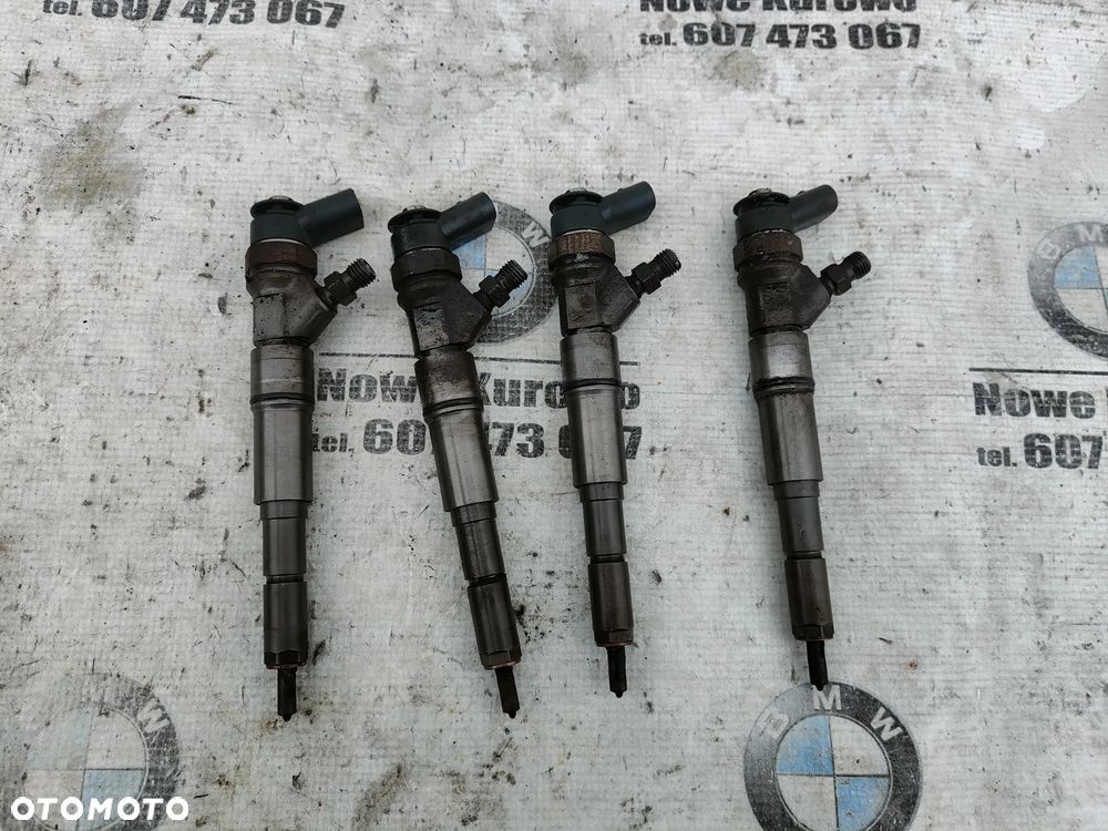 BMW E87 E81 E90 E91 2.0d M47 Wtryskiwacz 7794435 0445110209 - 1