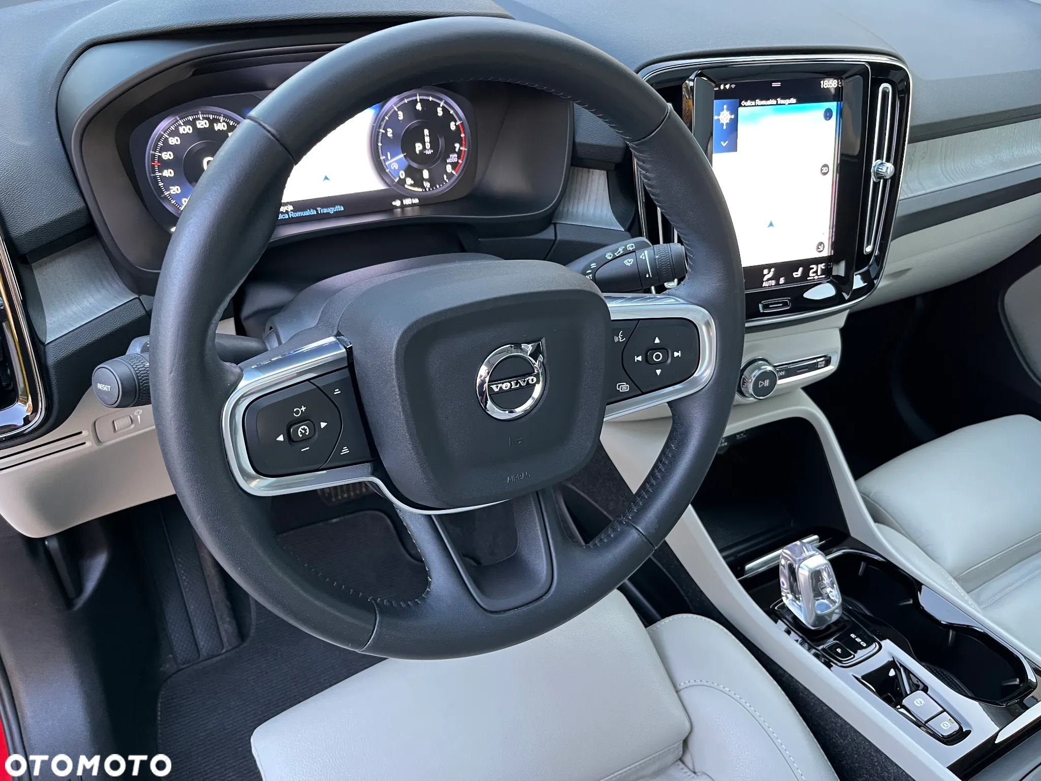 Volvo XC 40 - 27