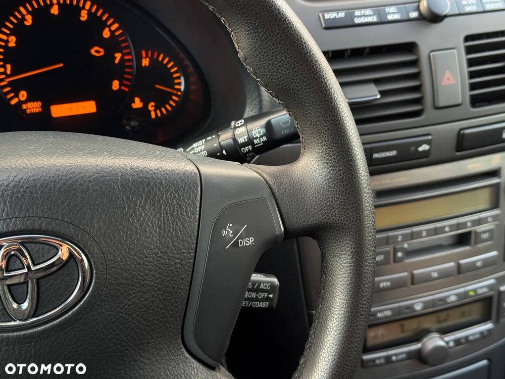 Toyota Avensis 2.0 VVT-i Sol - 27