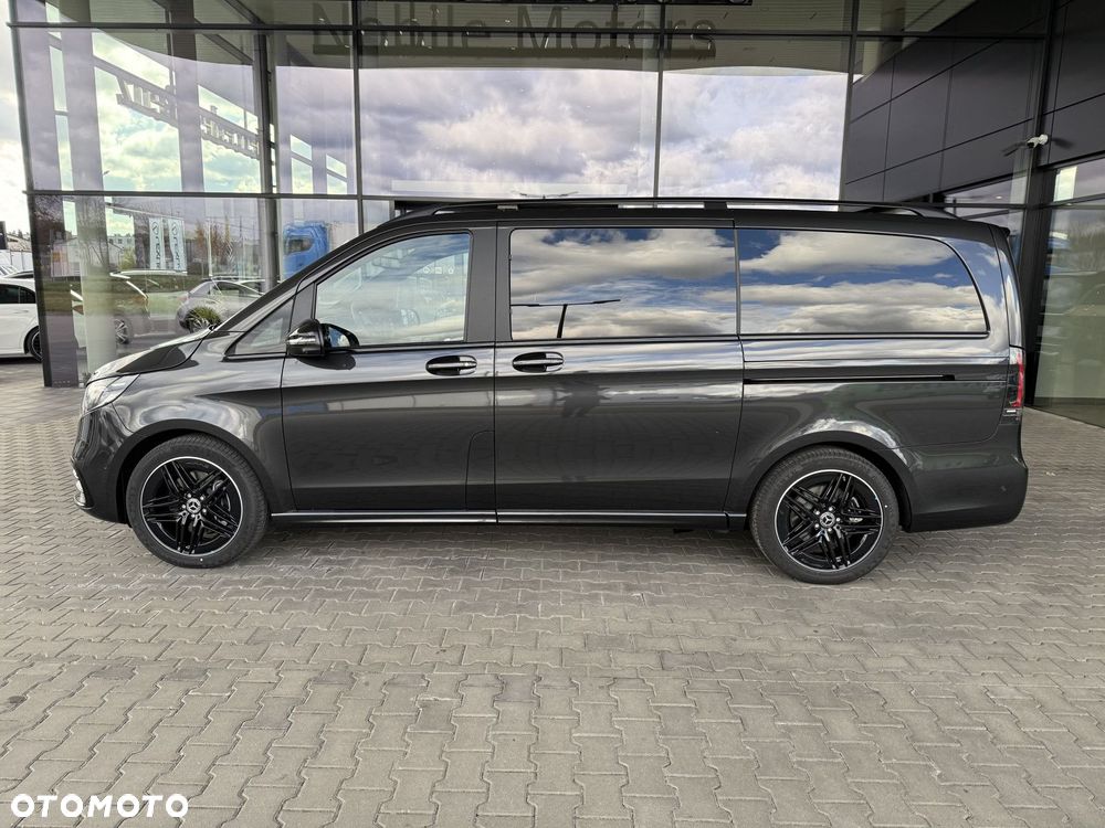 Mercedes-Benz Klasa V - 11