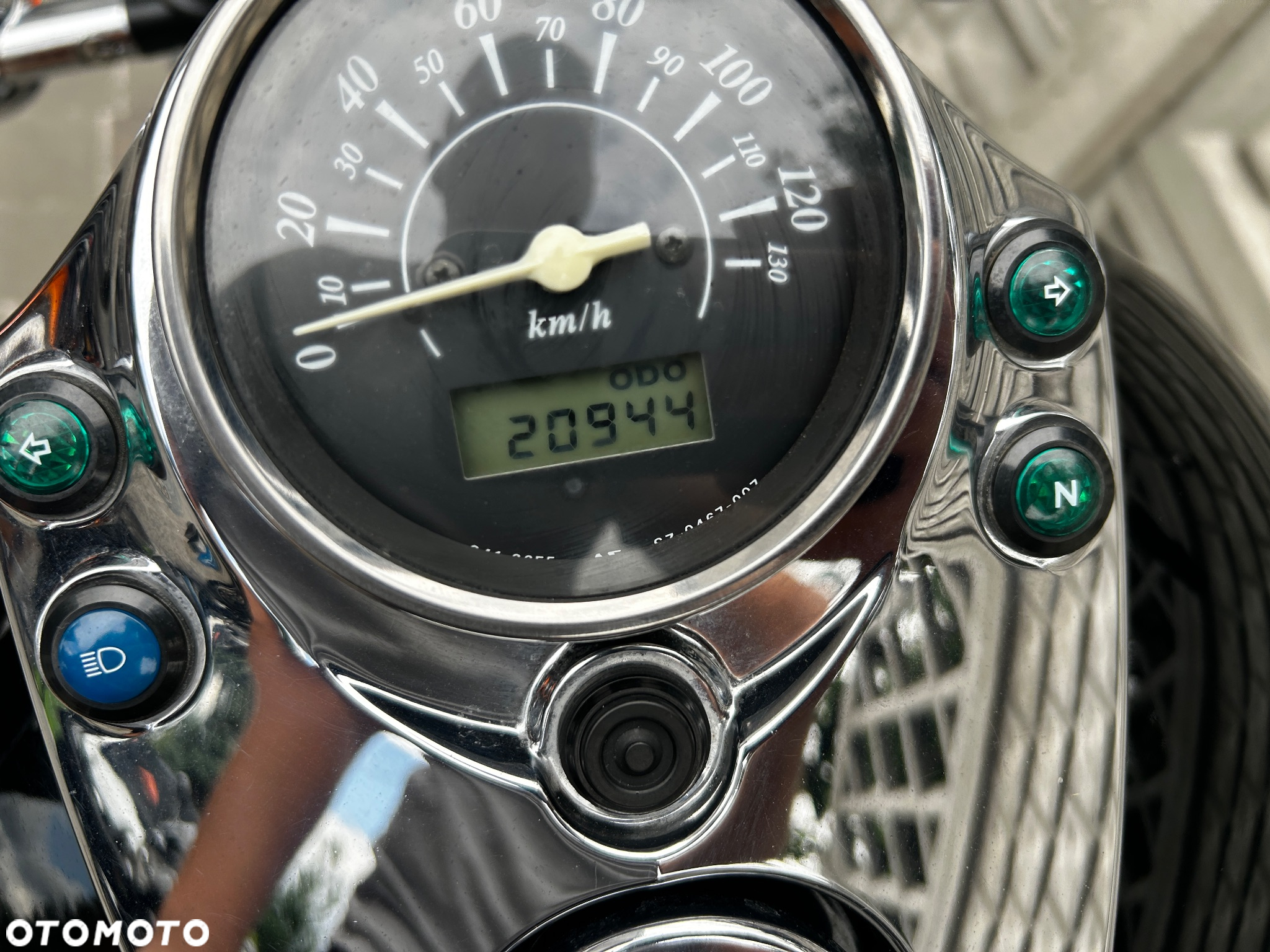 Suzuki Intruder - 11