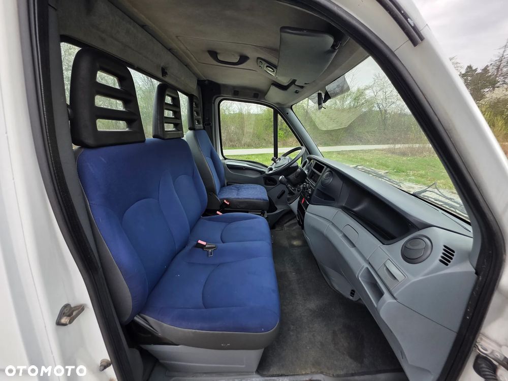 Iveco Daily 35c-15 Skrzynia 4.40 M ! Klima ! 3.0 HPI  ! Bez Korozji  ! Z Włoch  ! - 11
