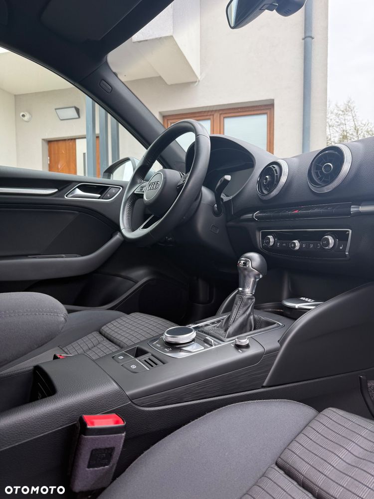 Audi A3 Limousine 2.0 TDI S tronic - 15